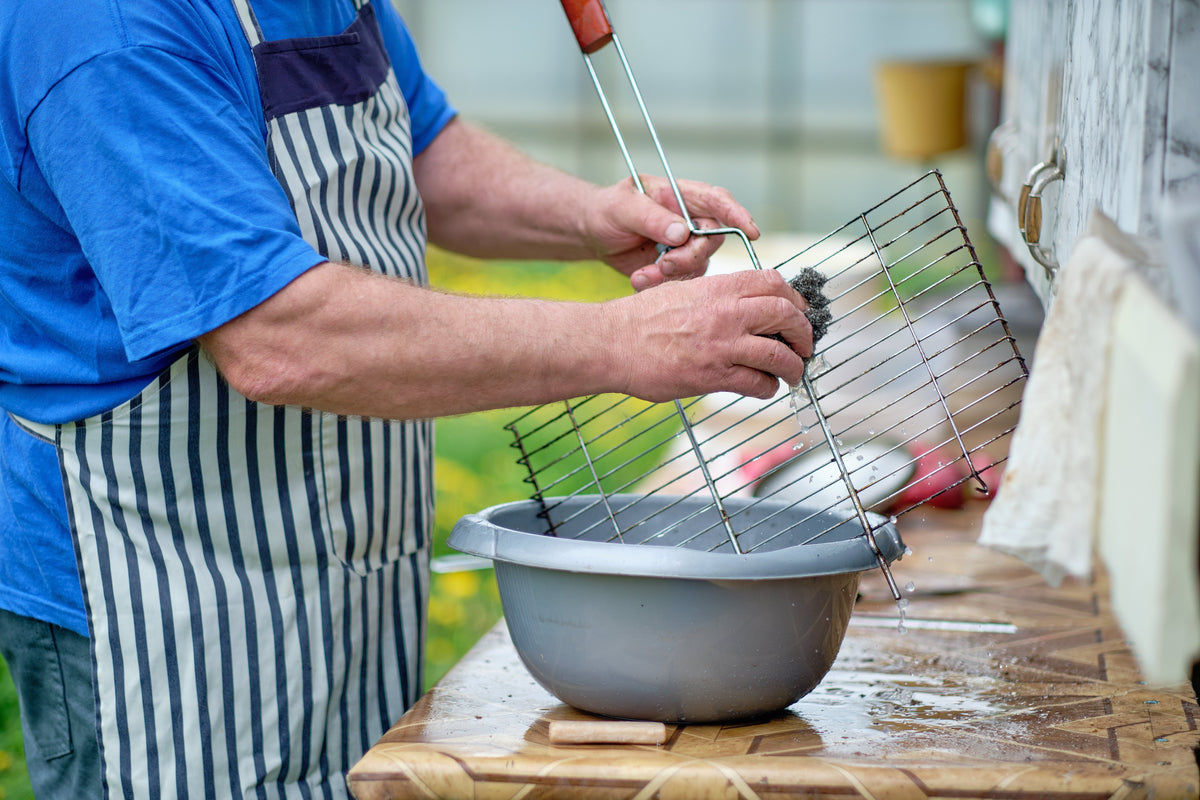 How To Clean A Grill The Right Way